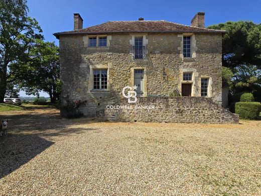 Luxury home in La Suze-sur-Sarthe, Sarthe