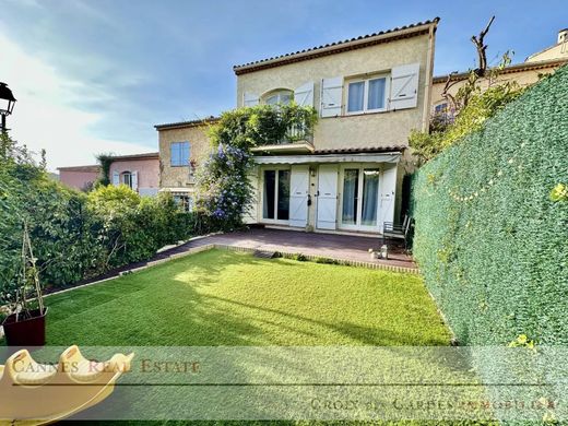 Luksusowy dom w Villeneuve-Loubet, Alpes-Maritimes
