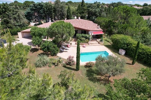 Luxe woning in Uzès, Gard