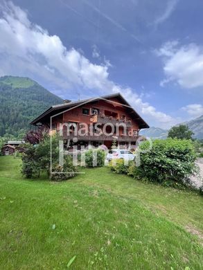 Residential complexes in La Chapelle-d'Abondance, Haute-Savoie