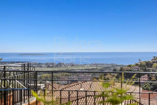 Квартира, Mandelieu-la-Napoule, Alpes-Maritimes