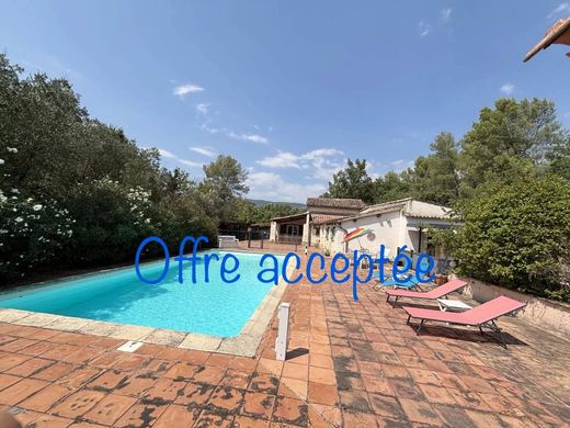 منزل ﻓﻲ Callas, Var