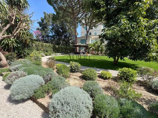 Apartment in Cannes, Alpes-Maritimes