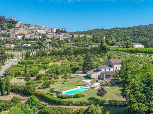 Rural or Farmhouse in Bonnieux, Vaucluse