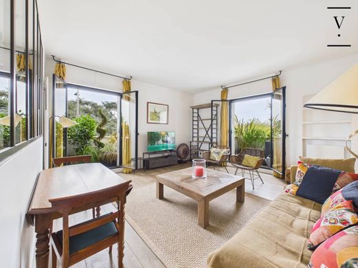 ﺷﻘﺔ ﻓﻲ Boulogne-Billancourt, Hauts-de-Seine