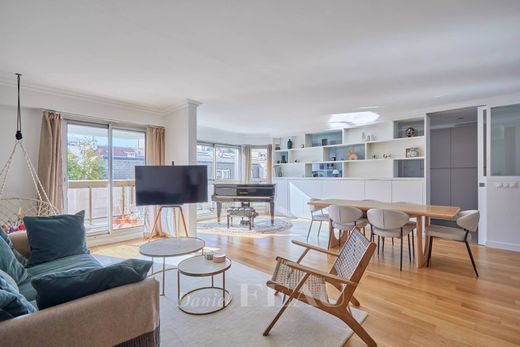 ‏דירה ב  Paris 07 Palais-Bourbon, Paris