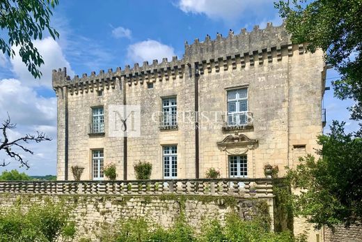 Castillo en Angulema, Charenta