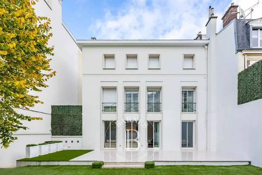 Luxury home in Neuilly-sur-Seine, Hauts-de-Seine