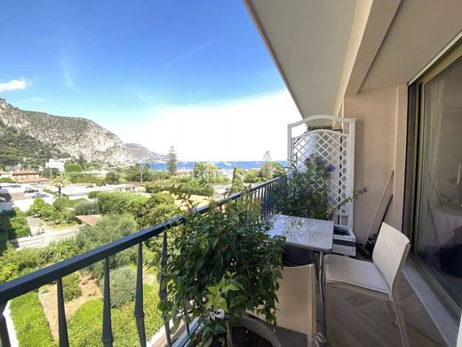 Apartment / Etagenwohnung in Beaulieu-sur-Mer, Alpes-Maritimes