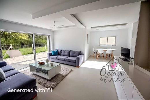 Casa di lusso a Cholet, Maine-et-Loire