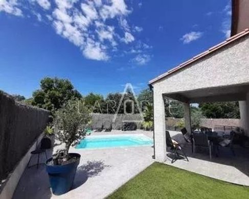 Villa - la Roca d'Albera, Pirineus Orientais