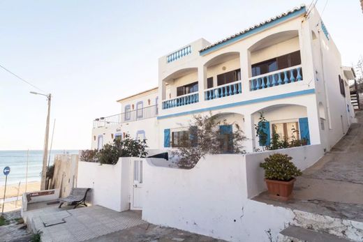 Villa in Praia Da Luz, Lagos