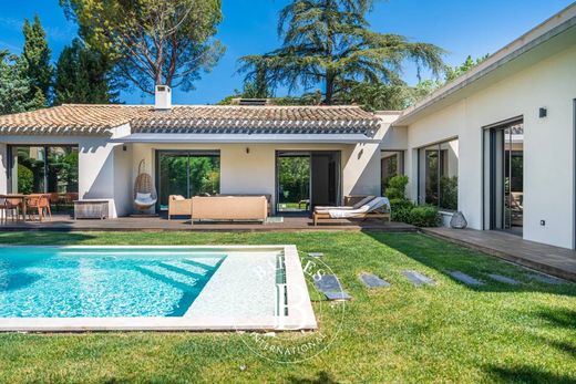 Casa di lusso a Aix-en-Provence, Bocche del Rodano