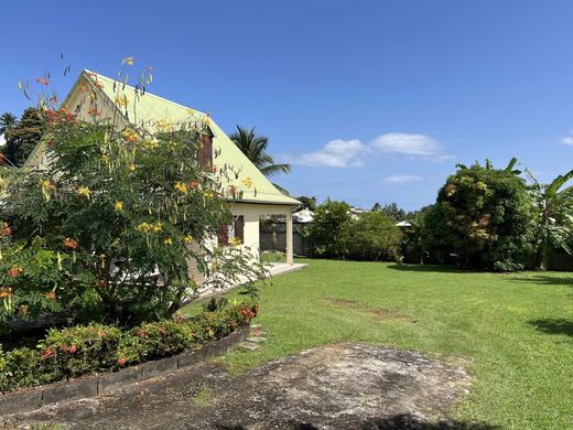 Luxe woning in Capesterre-Belle-Eau, Guadeloupe