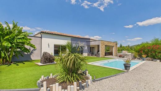 Элитный дом, Ruoms, Ardèche