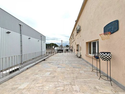 Complexos residenciais - Cannes, Alpes Marítimos