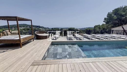 Luxe woning in Vallauris, Alpes-Maritimes