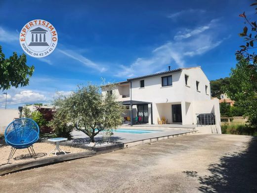 Luxury home in Velaux, Bouches-du-Rhône