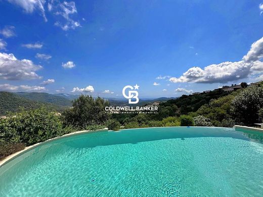 Luxe woning in Les Adrets-de-l'Estérel, Var