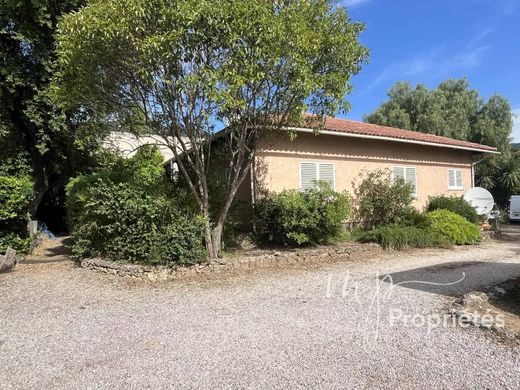 Casa di lusso a Cavalaire-sur-Mer, Var