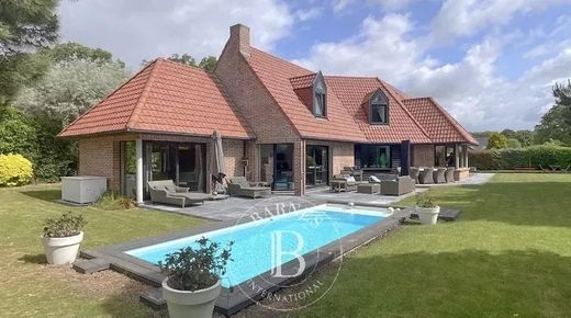 Maison de luxe à Camphin-en-Pévèle, Nord