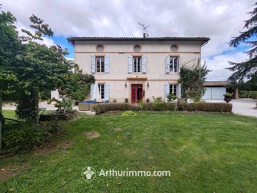 Luxury home in Lisle-sur-Tarn, Tarn