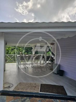 Villa a Petit-Bourg, Guadeloupe