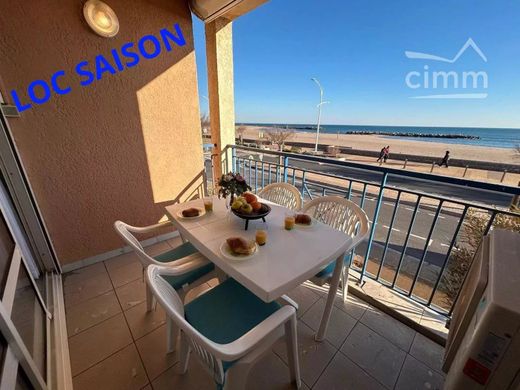Apartment in Valras-Plage, Hérault