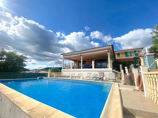 ‏בתי יוקרה ב  Flassans-sur-Issole, Var