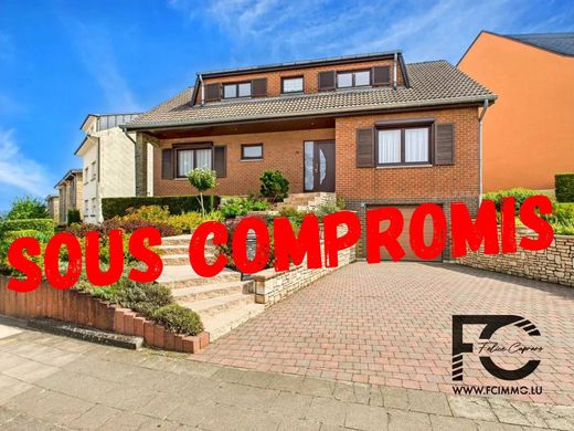 Luxe woning in Lamadelaine, Pétange