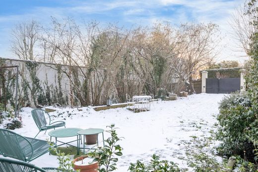 Luxury home in Sèvres, Hauts-de-Seine