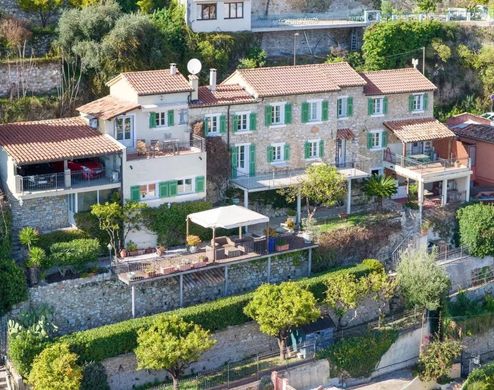 Villa en Roquebrune-Cap-Martin, Alpes Marítimos