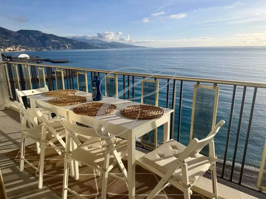 Квартира, Roquebrune-Cap-Martin, Alpes-Maritimes