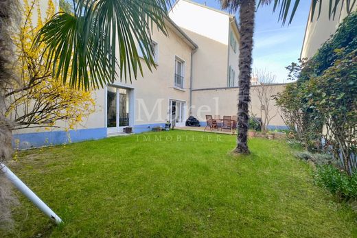 Duplex - Puteaux, Hauts-de-Seine