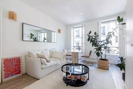 ‏דירה ב  Paris 17 Batignolles-Monceau, Paris