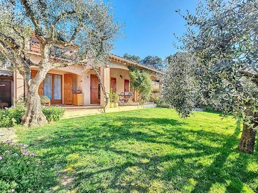 Luxury home in Levens, Alpes-Maritimes