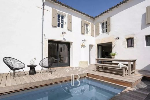 Luxury home in La Flotte, Charente-Maritime