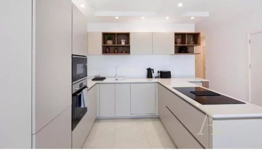 Apartment / Etagenwohnung in Pietà, Tal-Pietà