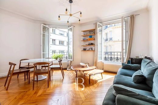 Apartment in Monceau, Courcelles, Ternes, Paris