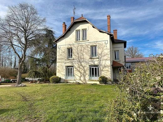 Luxus-Haus in Mably, Loire