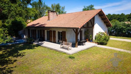 Maison de luxe à Sanguinet, Landes