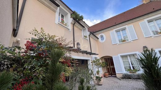 Luxury home in Fontainebleau, Seine-et-Marne