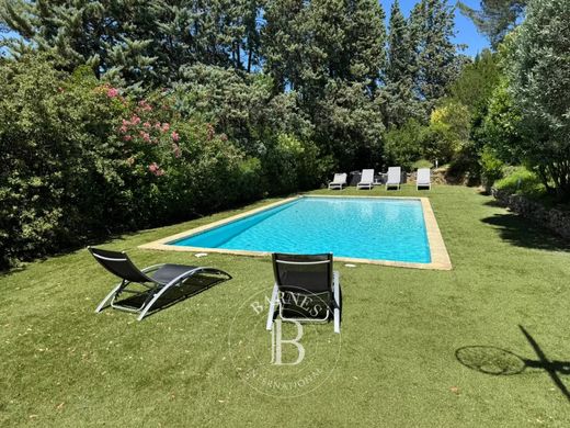 Maison de luxe à Aubagne, Bouches-du-Rhône