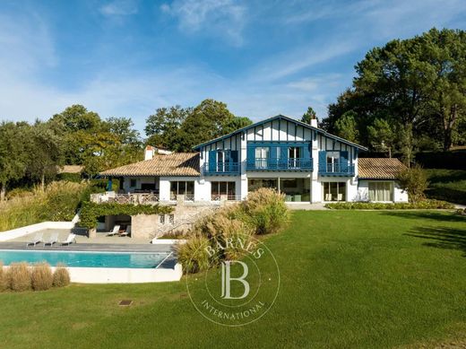 ‏בתי יוקרה ב  Arbonne, Pyrénées-Atlantiques