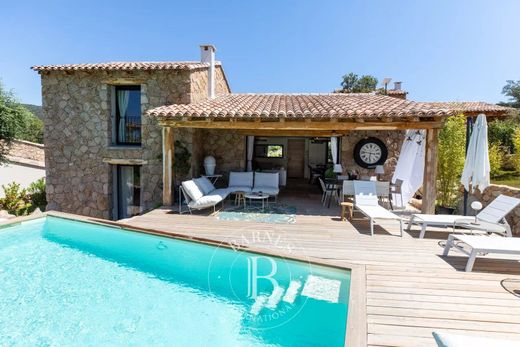 Villa in Sainte-Lucie de Porto-Vecchio, South Corsica