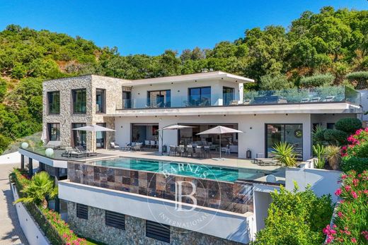 Villa à Roquebrune-sur-Argens, Var