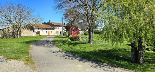 Demeure ou Maison de Campagne à Labatut, Ariège
