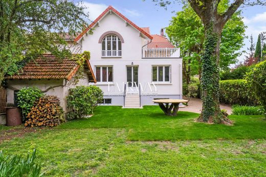 Luxury home in Saint-Cloud, Hauts-de-Seine