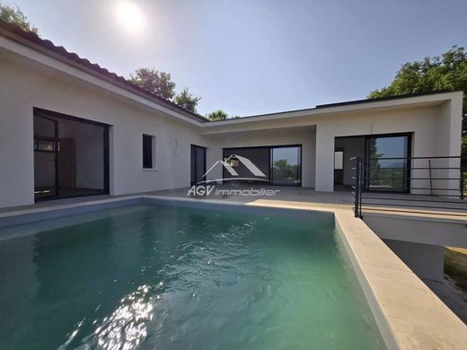 Villa in Allègre-les-Fumades, Gard