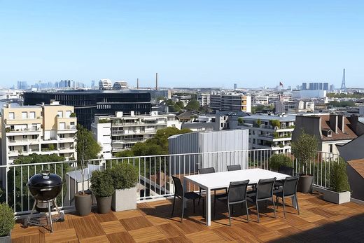 Apartment in Puteaux, Hauts-de-Seine